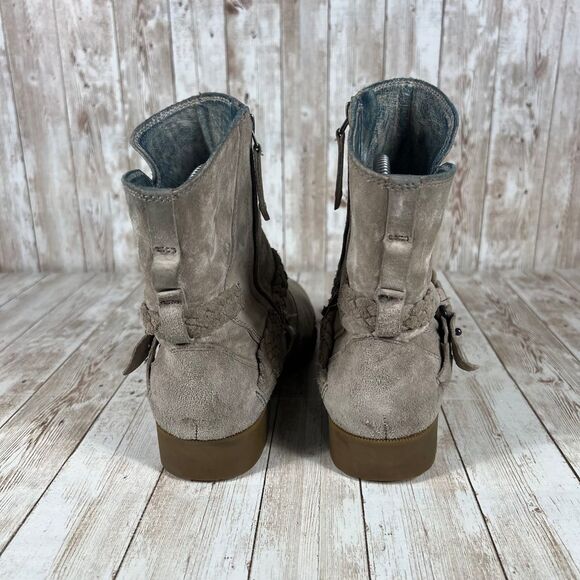 Teva Suede Ankle Boots with Braided Detail Casual Comfort Flat Boots Size 7.5 - Picture 3 of 8
